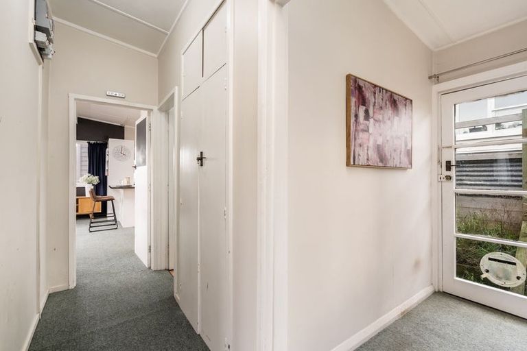 Photo of property in 33 Glenelg Street, Bradford, Dunedin, 9011