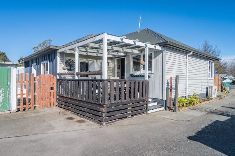 Photo of property in 12 Hayhurst Street, Temuka, 7920