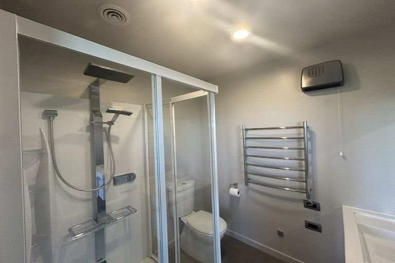 Photo of property in 36 Northview Avenue, Winton, 9720