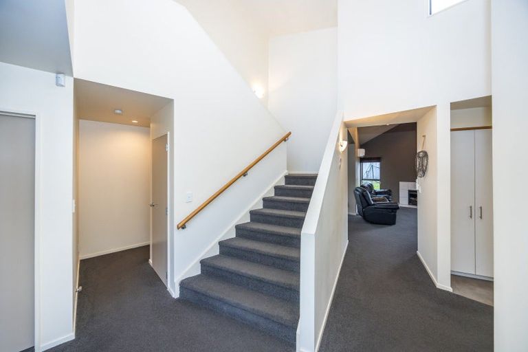 Photo of property in 52 Keswick Crescent, Huntington, Hamilton, 3210