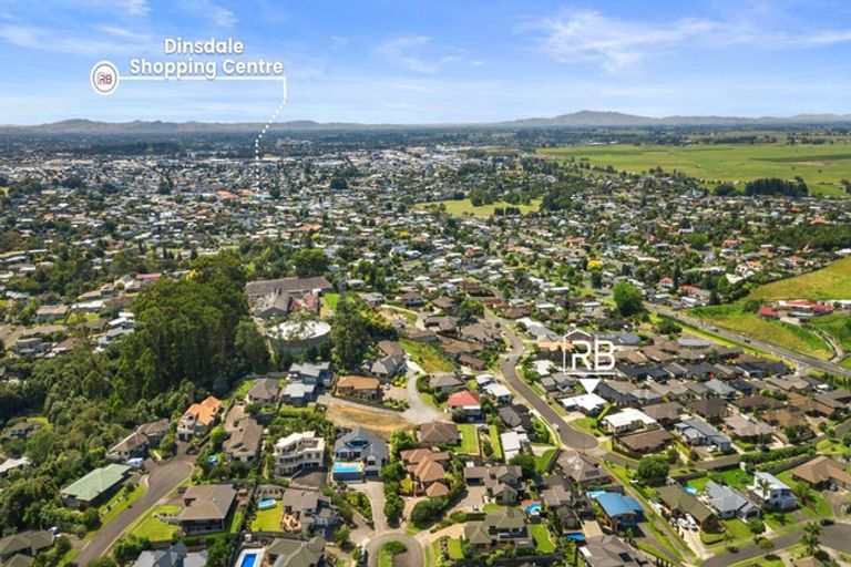 Photo of property in 21 The Dales, Dinsdale, Hamilton, 3204