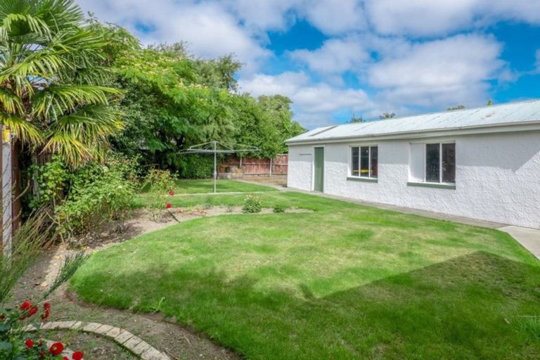 Photo of property in 116 Suva Street, Upper Riccarton, Christchurch, 8041