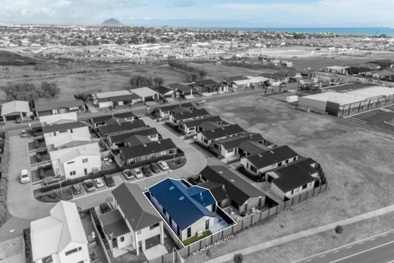 Photo of property in 19 Te Paea Crescent, Papamoa Beach, Papamoa, 3118