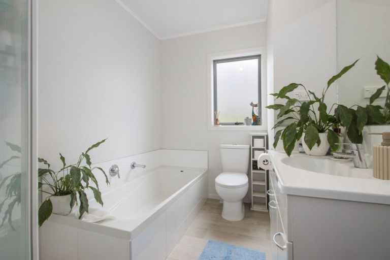 Photo of property in 13b Citrus Avenue, Waihi Beach, 3611