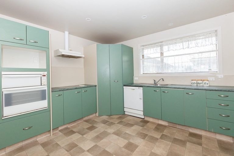 Photo of property in 39 Brabourne Street, Hillsborough, Christchurch, 8022