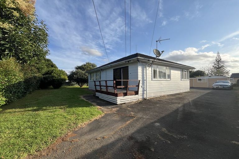 Photo of property in 11 Hunua Road, Papakura, 2110