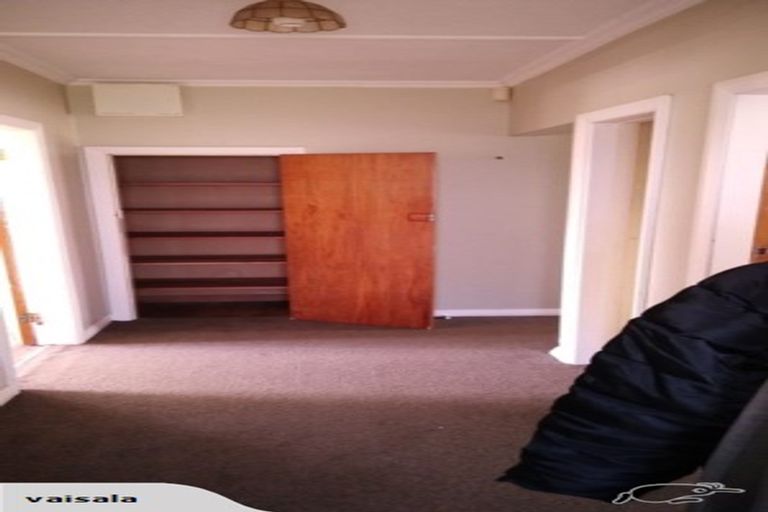 Photo of property in 32 Rangiora Street, Castlecliff, Whanganui, 4501