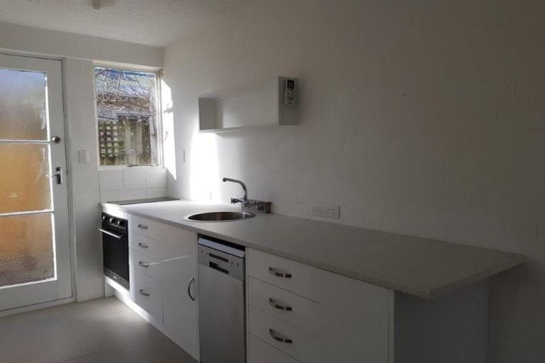 Photo of property in 1/50 Clare Road, St Albans, Christchurch, 8014