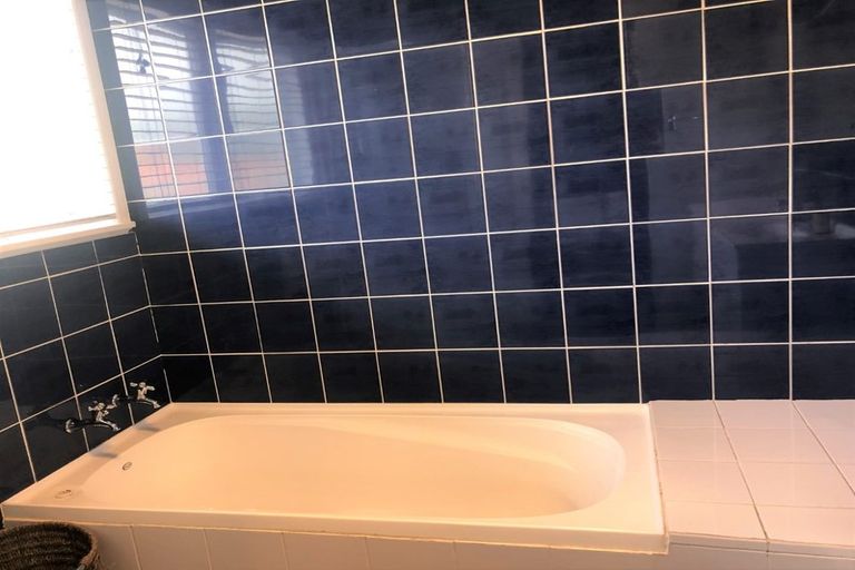 Photo of property in 18 Mcnicol Street, Fairfield, Hamilton, 3214