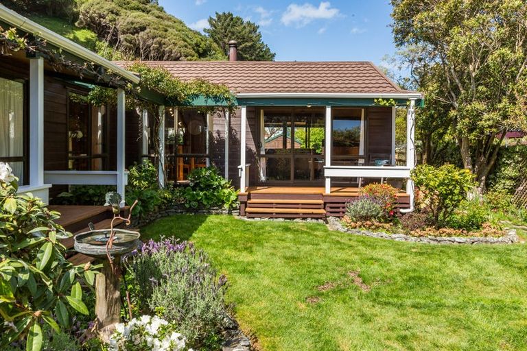 Photo of property in 2 Bosun Terrace, Whitby, Porirua, 5024