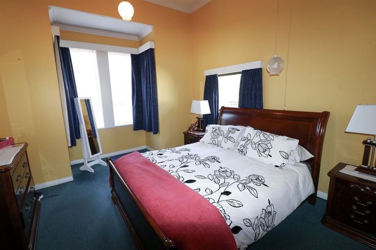 Photo of property in 10 Grant Street, Dannevirke, 4930