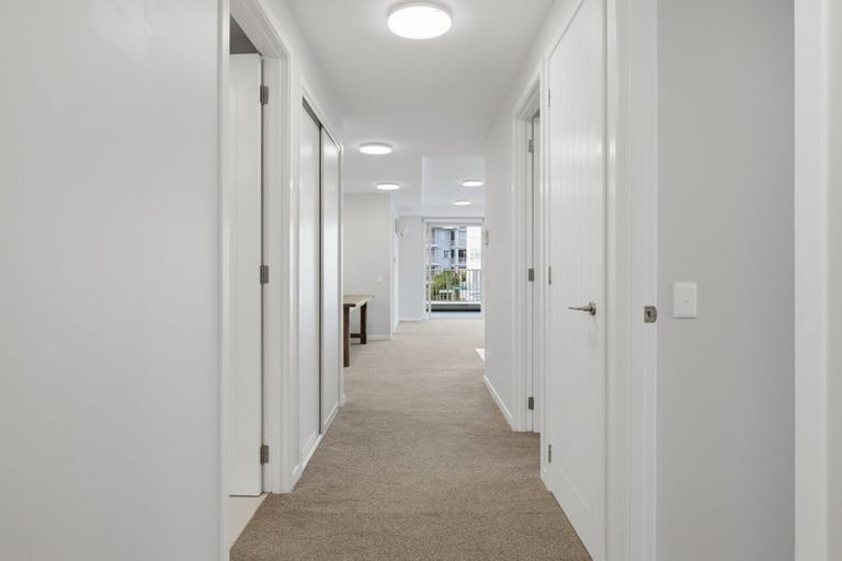 Photo of property in 140 Eaves Bush Parade, Orewa, 0931