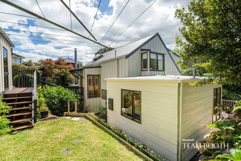 Photo of property in 1/139a Mokoia Road, Birkenhead, Auckland, 0626