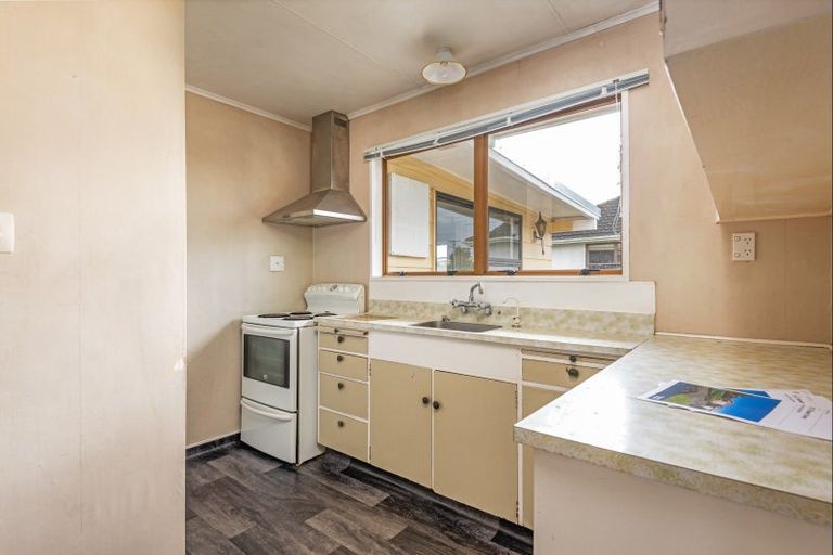 Photo of property in 21c Flower Street, Bulls, 4818