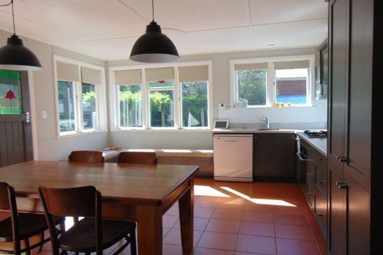 Photo of property in 21 Goldsmith Road, Hospital Hill, Napier, 4110