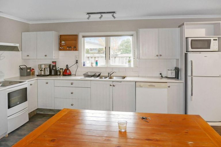 Photo of property in 39 Claridges Road, Casebrook, Christchurch, 8051