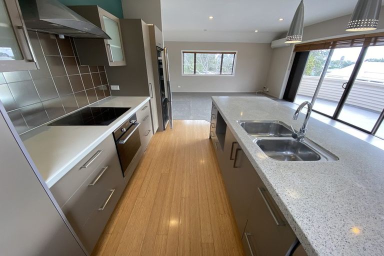 Photo of property in 82b Bay Street, Red Beach, 0932