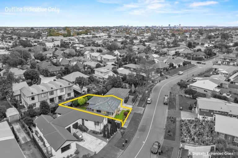 Photo of property in 2/91 Roberta Drive, Somerfield, Christchurch, 8024