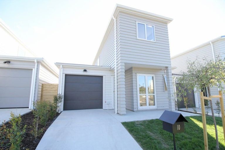 Photo of property in 10 Divide Loop, Takanini, 2112