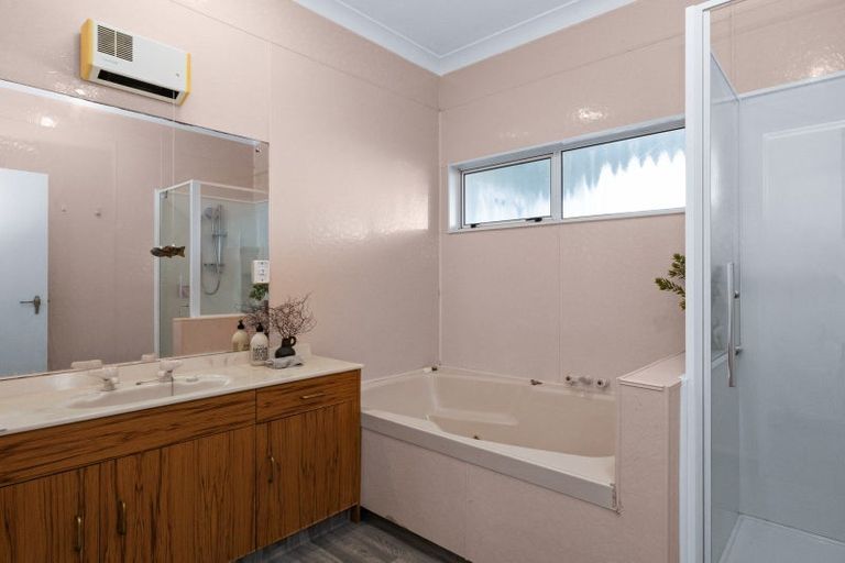 Photo of property in 7 Charles Street, Westshore, Napier, 4110