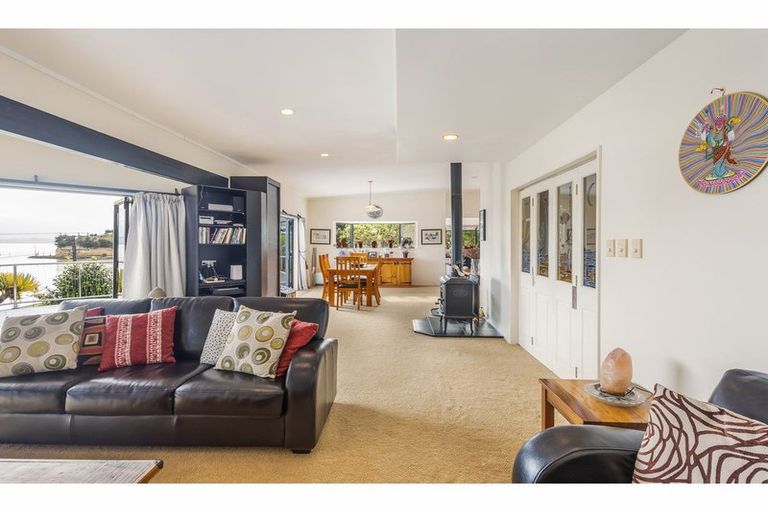 Photo of property in 632 Kellys Bay Road, Pouto, Te Kopuru, 0391