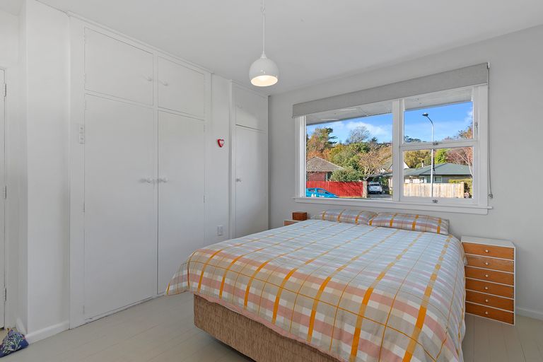 Photo of property in 6 Waiau Street, Cracroft, Christchurch, 8025