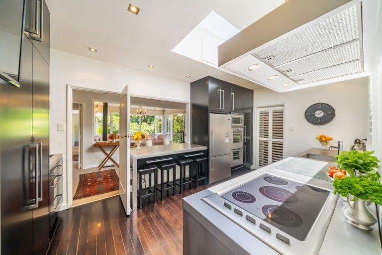 Photo of property in 9 Chatsworth Road, Silverstream, Upper Hutt, 5019