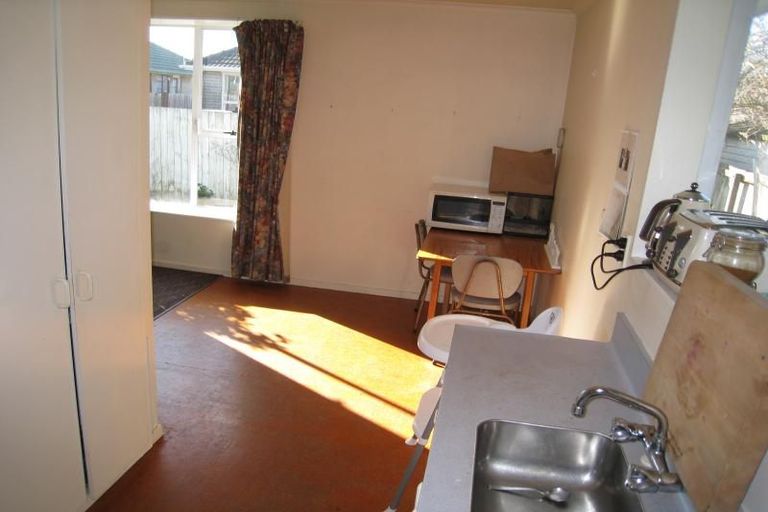 Photo of property in 2/37 Santa Rosa Avenue, Halswell, Christchurch, 8025