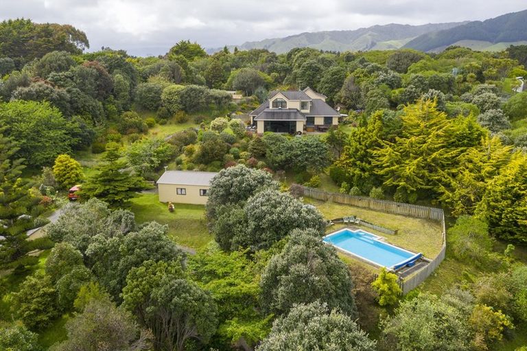 Photo of property in 229 Te Hapua Road, Te Horo, Otaki, 5581