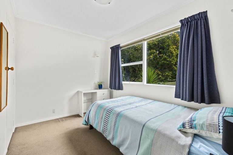 Photo of property in 18 Mayfair Crescent, Mairangi Bay, Auckland, 0630