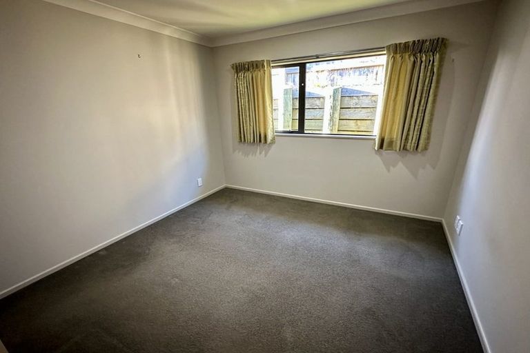 Photo of property in 6 Moonsail Drive, Whitby, Porirua, 5024