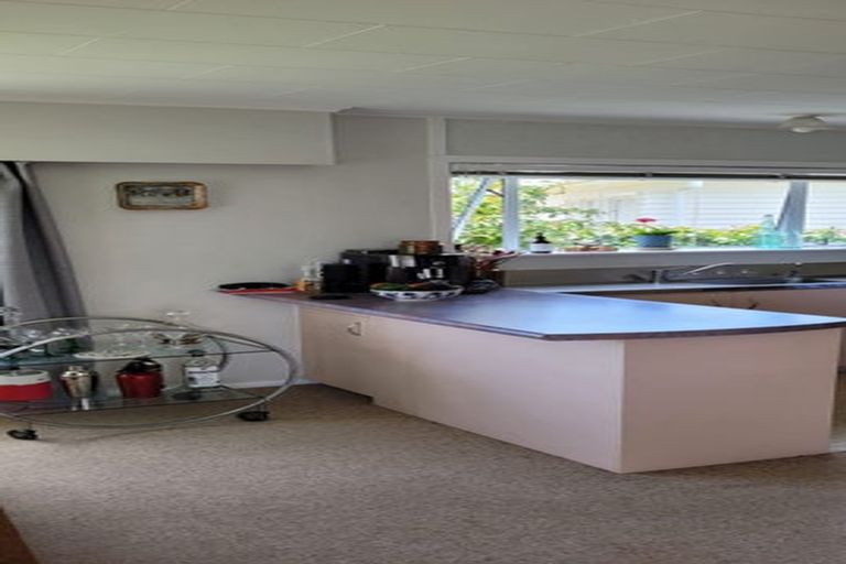 Photo of property in 7 Margaret Place, Merrilands, New Plymouth, 4312