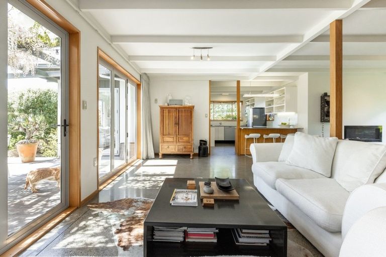 Photo of property in 22 Aotea Crescent, Havelock North, 4130