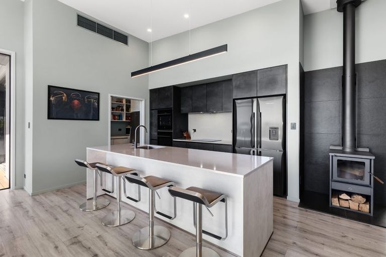 Photo of property in 13 Redmund Spur Road, Kennedys Bush, Christchurch, 8025