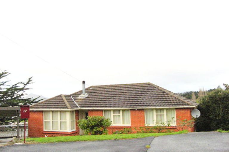 Photo of property in 17 Springdon Avenue, Sawyers Bay, Port Chalmers, 9023