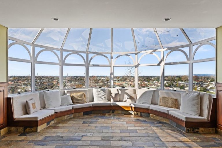 Photo of property in 12 Ewan Place, Taradale, Napier, 4112