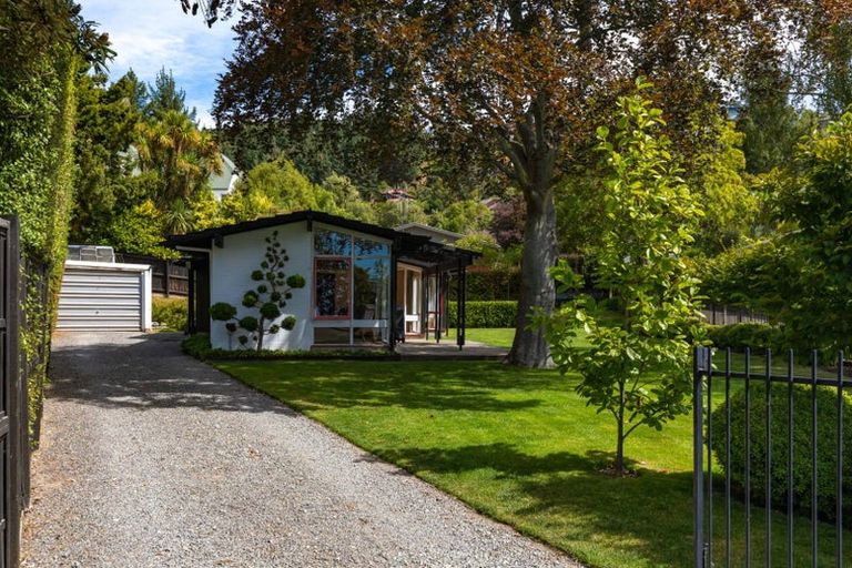 Photo of property in 21 Gunns Crescent, Cashmere, Christchurch, 8022