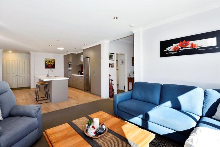 Photo of property in 4 Ruth Taylor Avenue, Stoke, Nelson, 7011