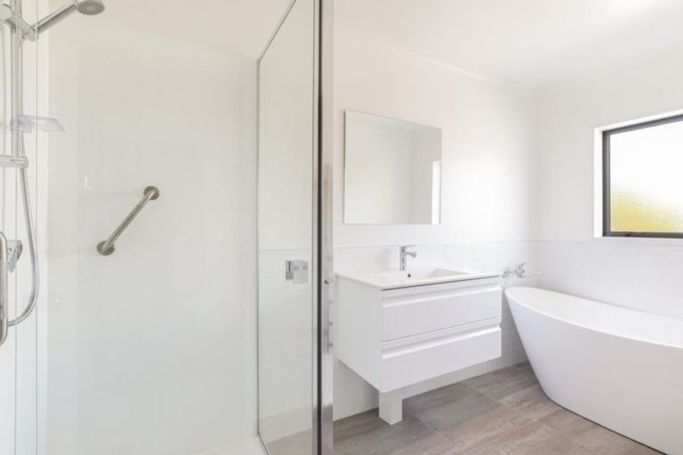 Photo of property in 319a Shakespeare Street, Leamington, Cambridge, 3432