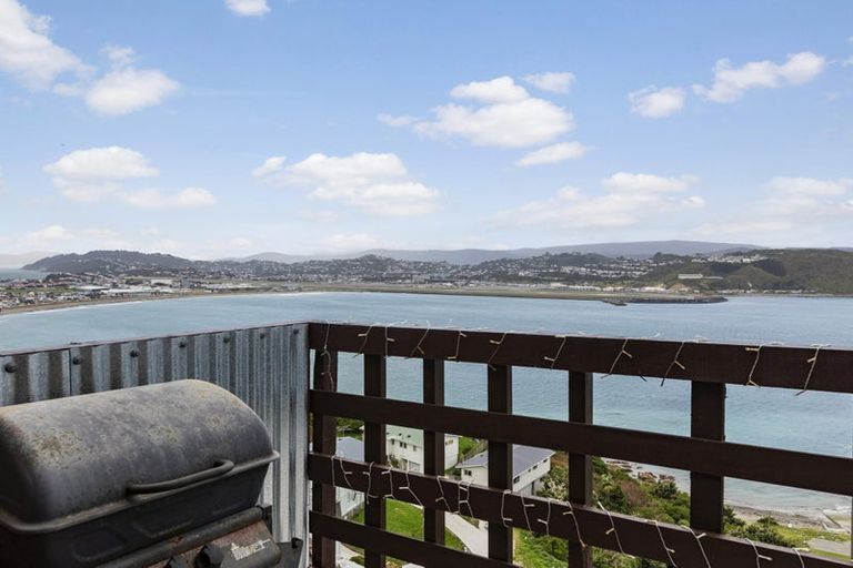 Photo of property in 81 View Road, Houghton Bay, Wellington, 6023