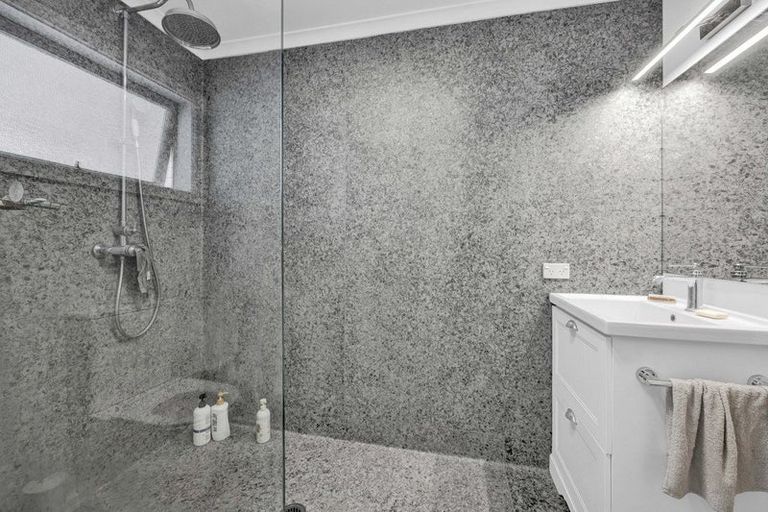 Photo of property in 8 Hadfield Street, Patea, 4520