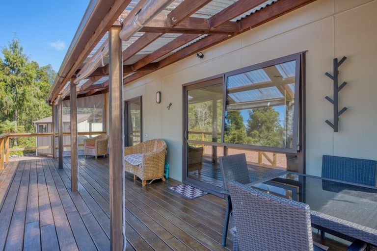 Photo of property in 142 One Mile Line Road, Arahura Valley, Hokitika, 7882