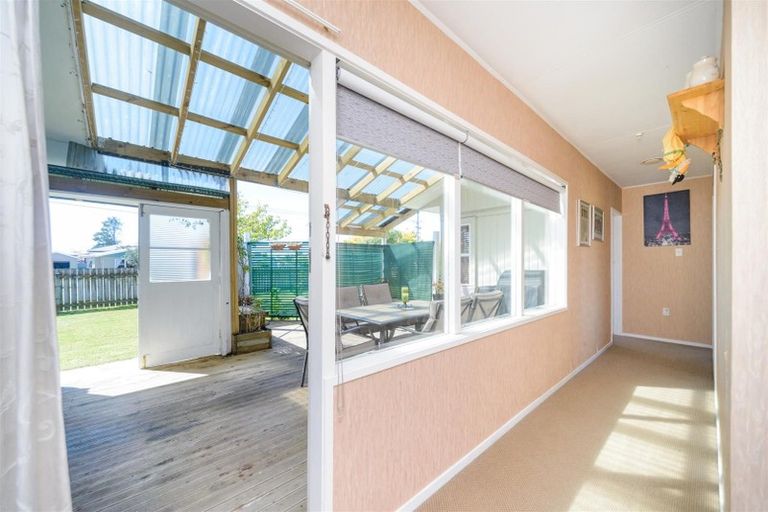 Photo of property in 28 Alexandra Street, Marton, 4710