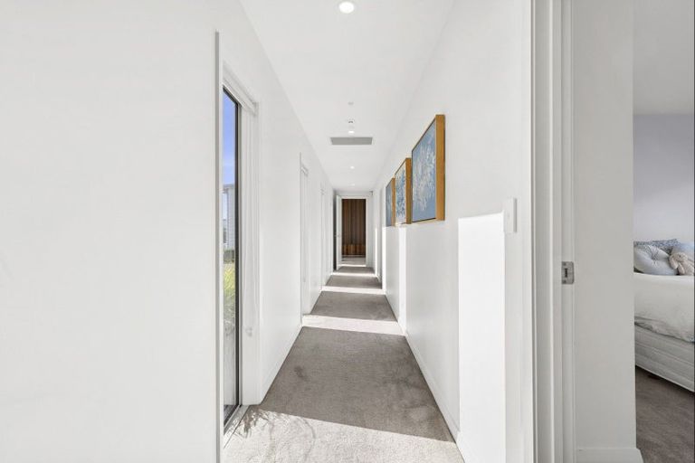 Photo of property in 1 Alan Livingston Drive, Cambridge, 3434