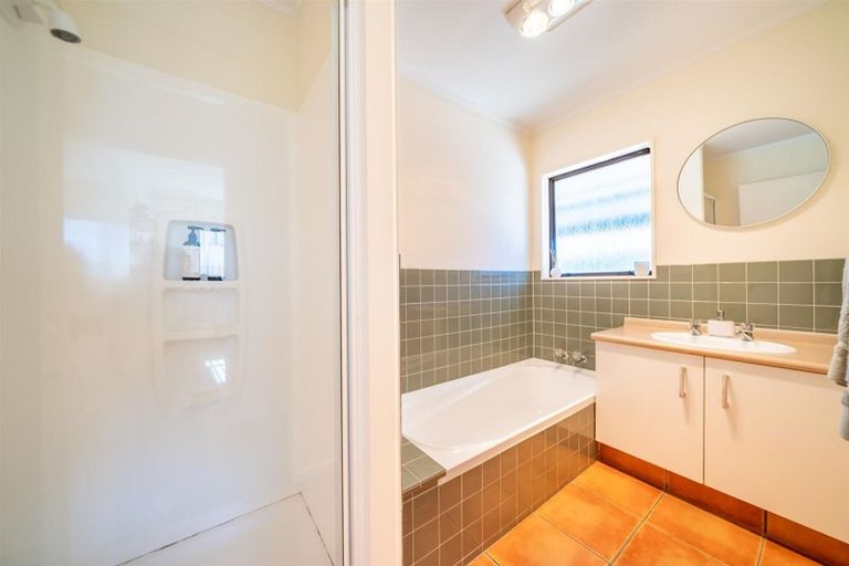 Photo of property in 33 Trelawney Road, Wainuiomata, Lower Hutt, 5014