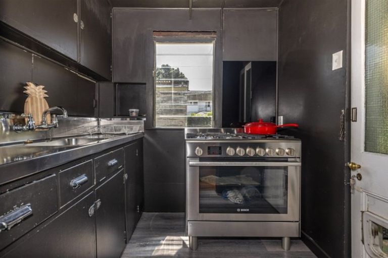 Photo of property in 62 Wainui Road, Kaiti, Gisborne, 4010