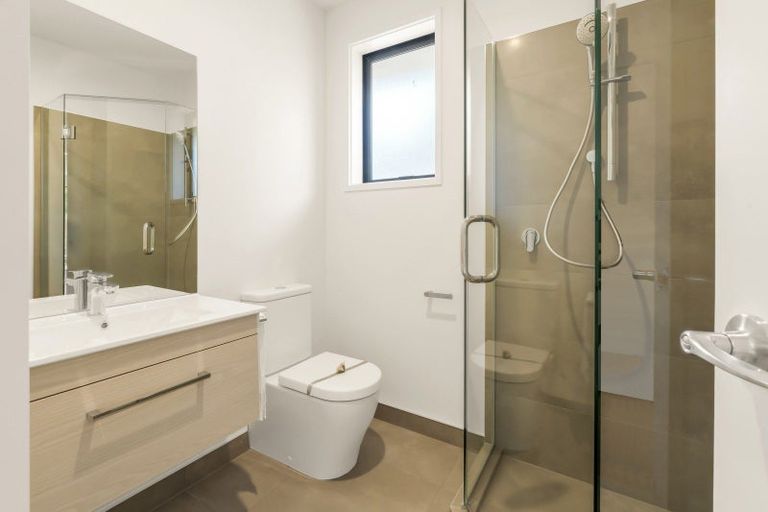 Photo of property in 66c Marendellas Drive, Bucklands Beach, Auckland, 2014