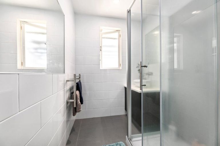 Photo of property in 46 Queen Road, Bellevue, Tauranga, 3110