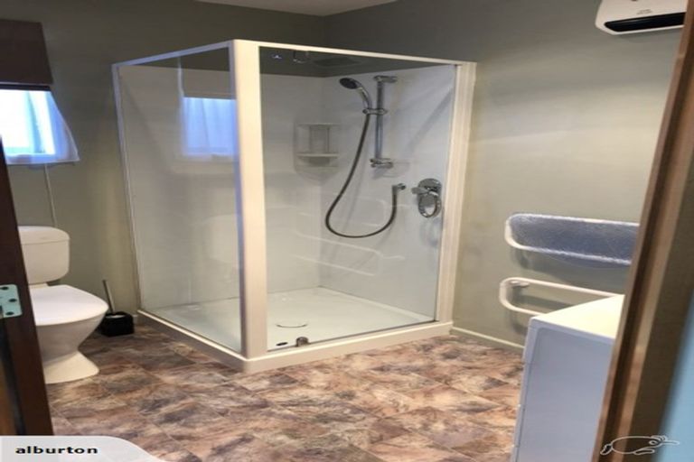 Photo of property in 76 Bainfield Road, Waikiwi, Invercargill, 9810