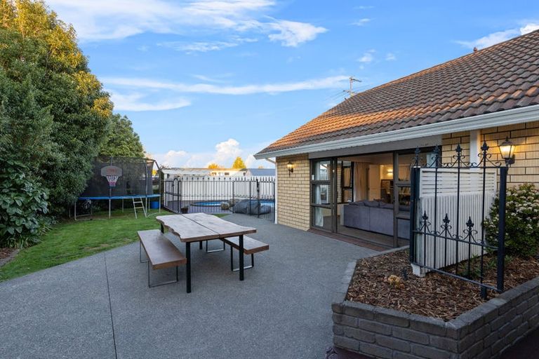 Photo of property in 10 Northfield Road, Casebrook, Christchurch, 8051